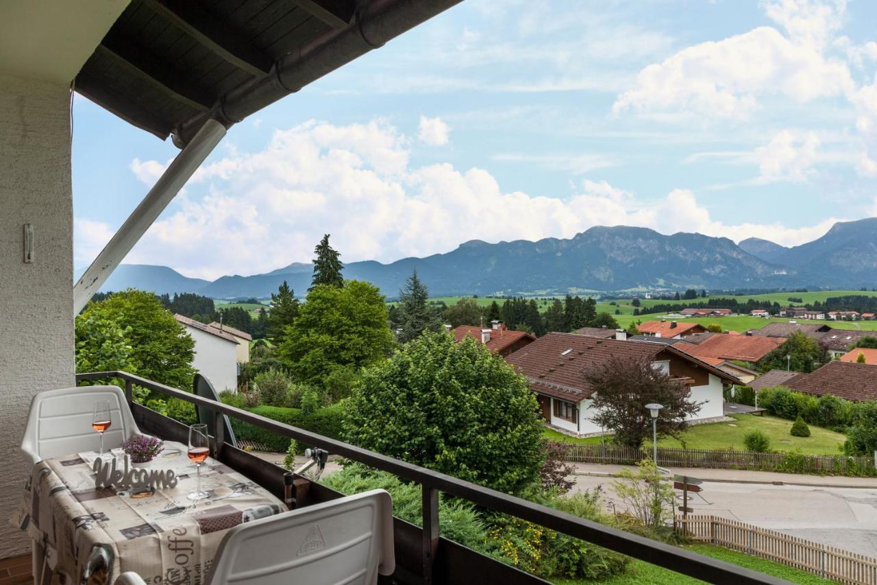 Neuschwanstein-Blick Apartment Fussen Exterior photo